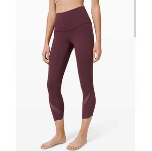 Lululemon Wunder Under Crop High Rise *Roll Down Scallop Full-On Luxtreme 23’’